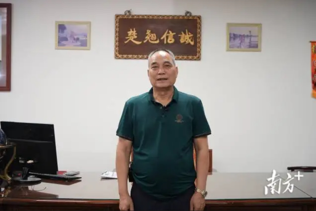 Hu Shimin was rated as one of the first batch of Danzao's outstanding people - integrity outstanding people in 2013